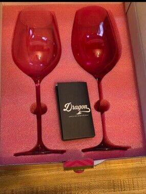 Barbie Pink Stemmed Wine Glasses Set NIB